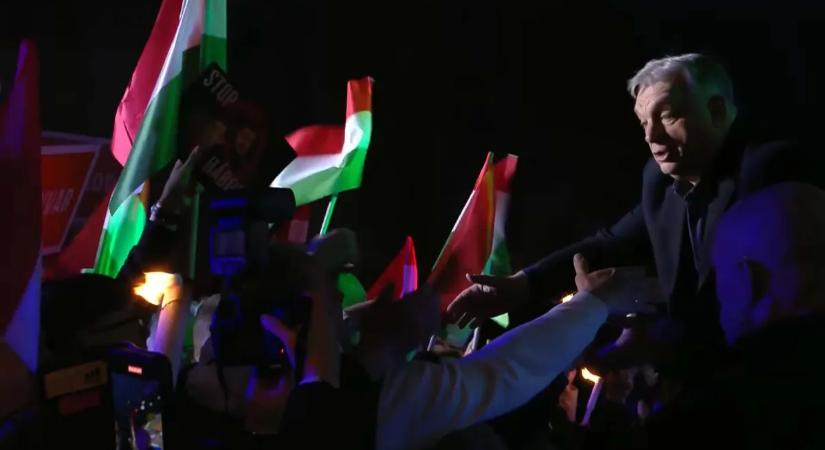 Orbán Viktor Esztergomból: „Körbevesznek jó barátok”