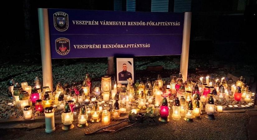 Megemlékezést szerveznek a tragikus balesetben elhunyt fiatal rendőr tiszteletére