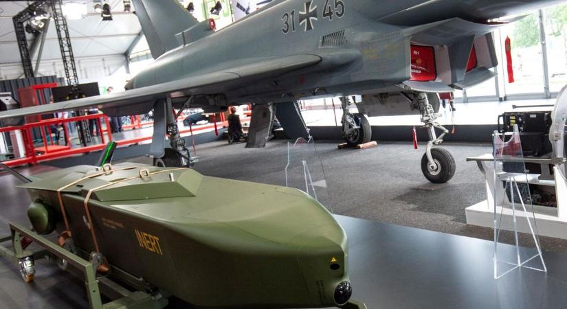 Így még nem árulták el Zelenszkijt, mint most: nem kapja meg a legfőbb szövetségese csúcsfegyverét – elképesztő a magyarázat