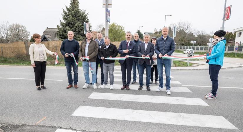 Öt fejlesztés Velencén – gyalogátkelők, útépítés és közlekedési beruházások (galéria)