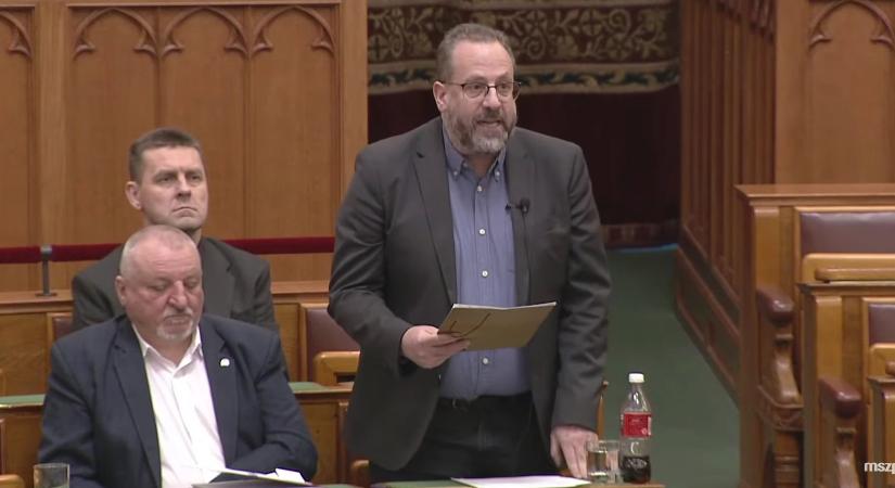 Ennyi pénzt követel Mészáros Lőrinctől Vajda Zoltán, vagyonnyilatkozatában fejtette ki, hogy miért