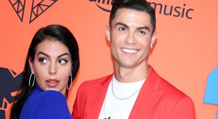 1,5 millió dollárnyi Patek Philippe-ben randiztak C. Ronaldóék