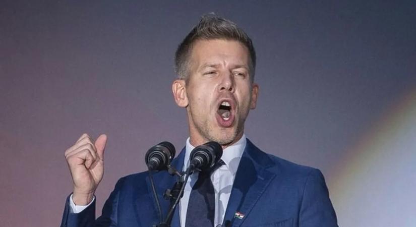 Kémek és verőemberek már betárazva – Így készül a színes forradalom