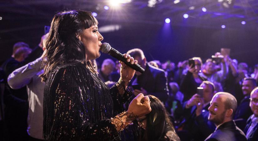 Tóth Gabi is civil lett: alapítványt gründolt és nyári tábort szervez