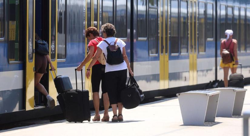 Fontos változás lépett életbe a vonatközlekedésben – nézz rá, mert a végén Pesten ragadsz!