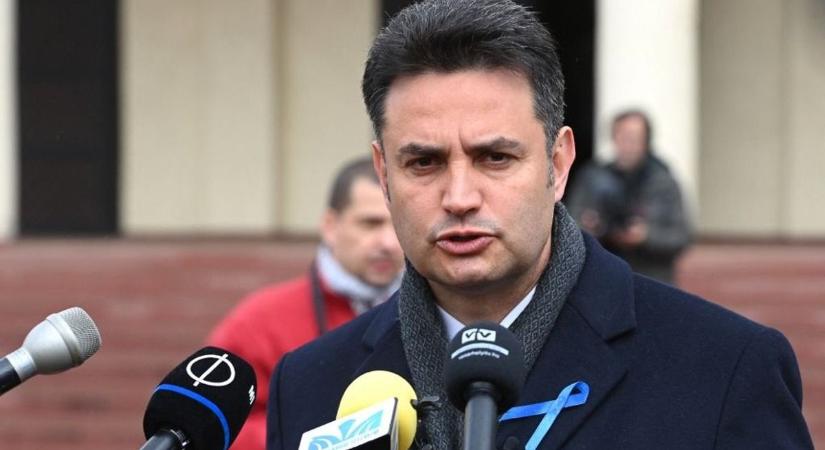 Márki-Zay Péter kiiratkozott a nemzetből