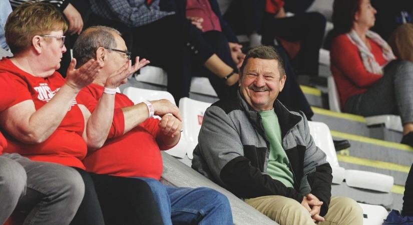 Érthető a mosoly, kiütötte a Loki a NEKA-t - szurkolói fotókon a mérkőzés!