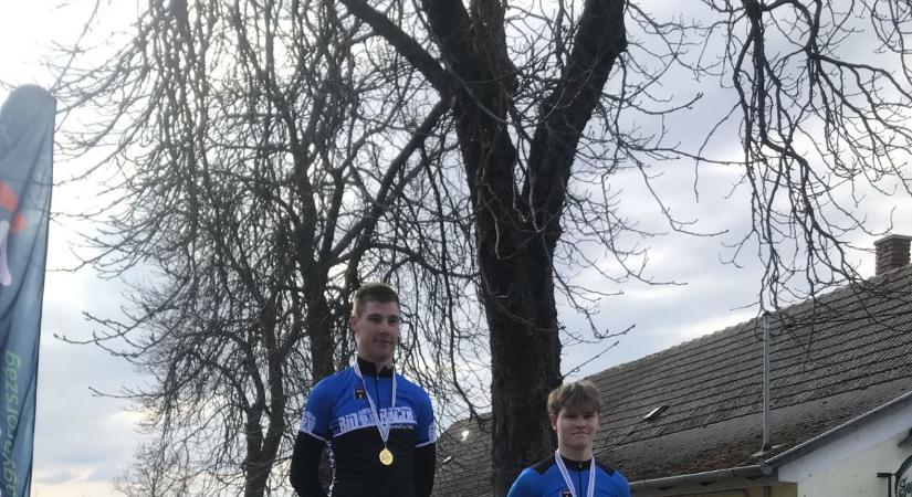 Szekszárdi érmekkel gazdagon kezdődött az országúti kerékpáros szezon