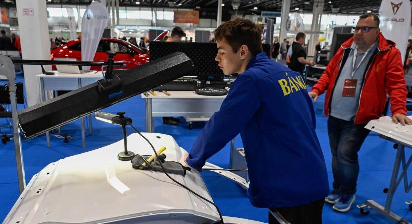 7 dunaújvárosi diák küzd meg az ország elittanulóival, ők lehetnek szakmájuk ászai