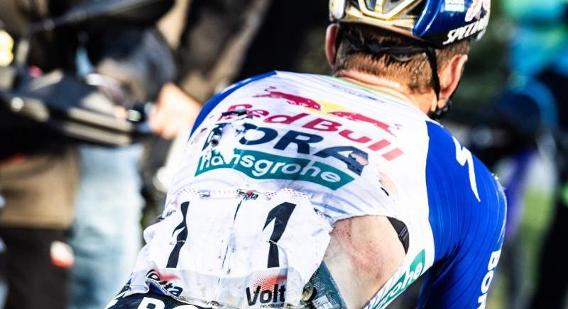 Egy kty dnttt a Kataln Kr harmadik szakaszn