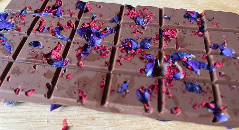 Ha unod a Milkát, itt az ibolyás csoki!