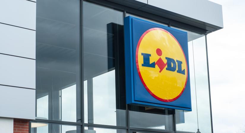 Árverseny a boltok között: a Lidl kínálta a legkedvezőbb élelmiszerkosarat az év első hónapjaiban a GVH Árfigyelő alapján