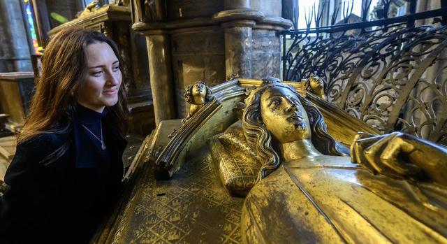 Könyvben dolgozták fel Kasztíliai Eleonóra gyászmenetét