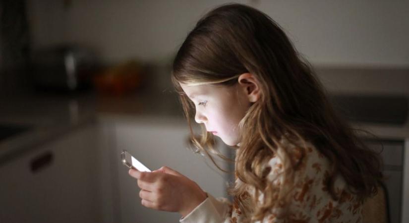 Letarolta a YouTube-ot ez a videó – de a szakértők már kongatják a vészharangot