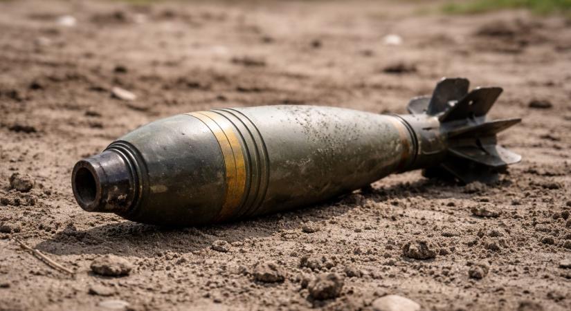 Aknavető gránát volt a vádlottnál