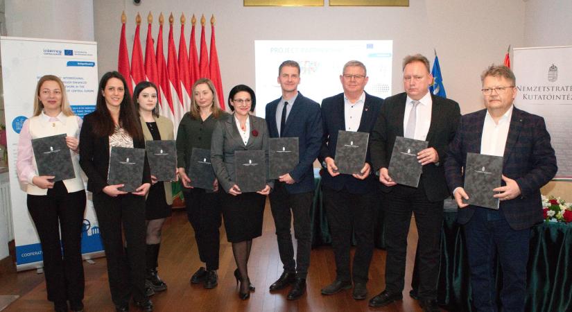 Hidak a jövő felé – elindult a Bridge2EastCE nemzetközi együttműködési projekt