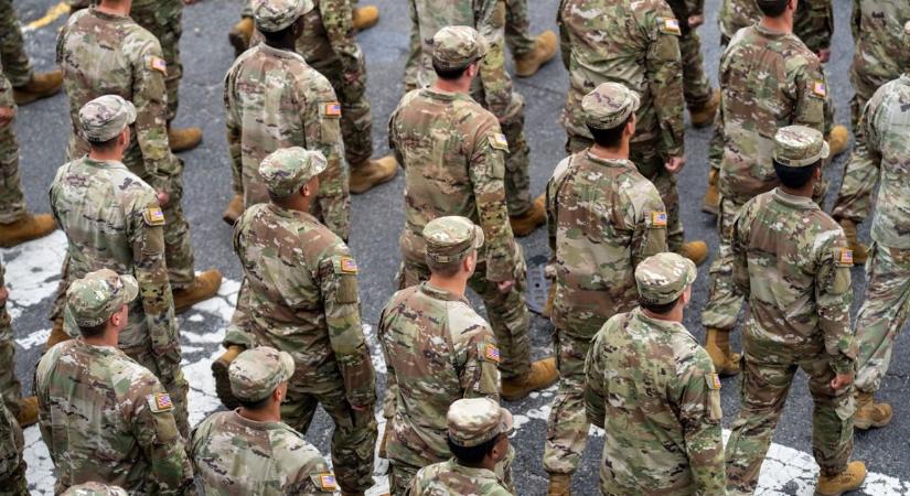 Irán már nem válogat az eszközök között – megtámadták az USA bázisát