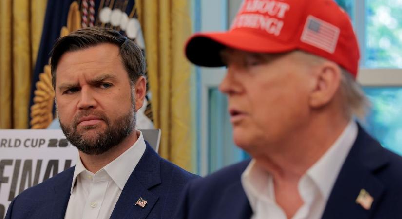 Reuters: Négy nappal a választás előtt bedobják az amerikai alelnököt a kampányba