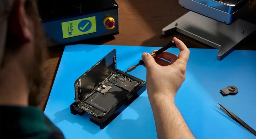 Tényleg visszatérnek a házilag cserélhető akkuk