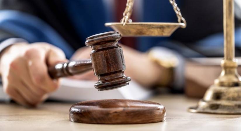 Történelmi bírósági döntés: 20 éves nő nyert pert a Meta és Youtube ellen