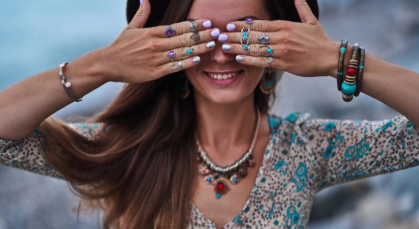 Cigánykártya jóslás áprilisra: ezt üzeni a sors a csillagjegyednek