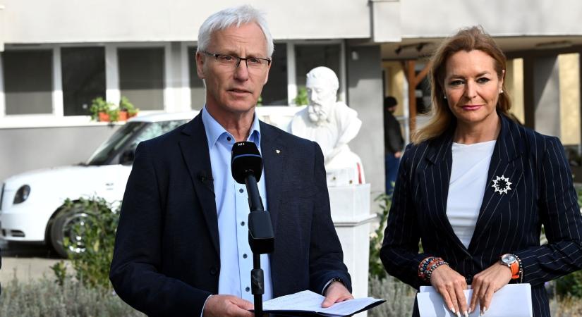 Soltész Miklós bejelentette: 85 milliárdos támogatásból 70 kórház és 20 mentőállomás fog megújulni