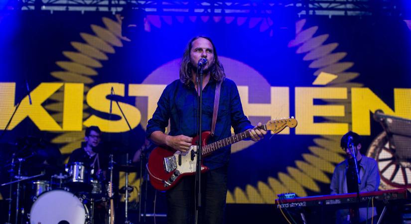 Visszatér a Szájbergyerek, két koncert erejéig újra összeáll a Kistehén