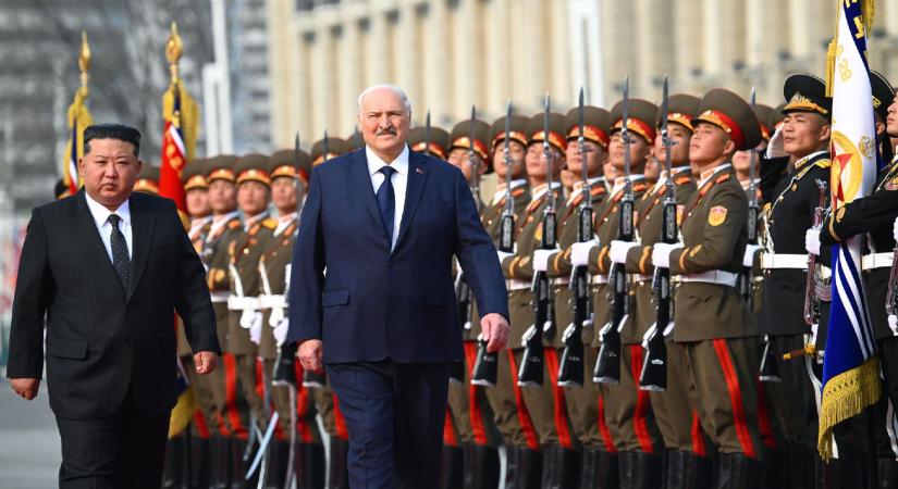 Kim Dzsongun és Lukasenka barátsági szerződést írt alá