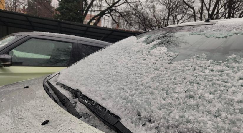 Elő a téli kabátokat! – Itt fog lecsapni a havazás