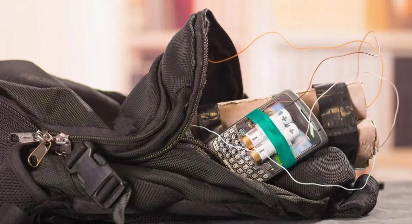 Bombával gyilkolta meg a feleségét a kegyetlen ukrán katona - a kisgyerekei is súlyosan megsérültek