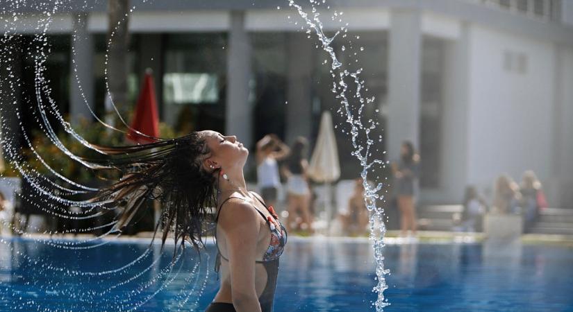 Hitelből építene aquaparkot egy erdélyi önkormányzat