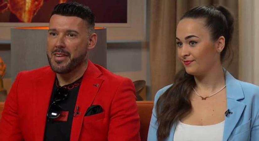 A magyar énekesnek a párja még azt is megszabja, hogy használja a mosdót: elképesztő, ami kiderült