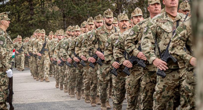 Megmutatták, mire képesek a katonák az ellenőrzésen