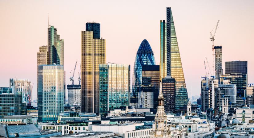 Nagy-Britanniát sújtja leginkább a Perzsa-öbölben zajló háború gazdasági hatása