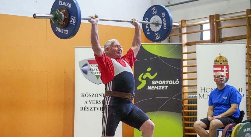Kilencvenéves versenyző is súlyt emel Tatabányán