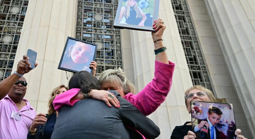 Mérföldkövet hozott a közösségimédia-függőségről szóló per