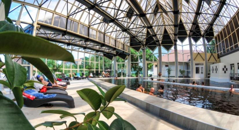 Újranyílik egy kedvelt élményfürdő