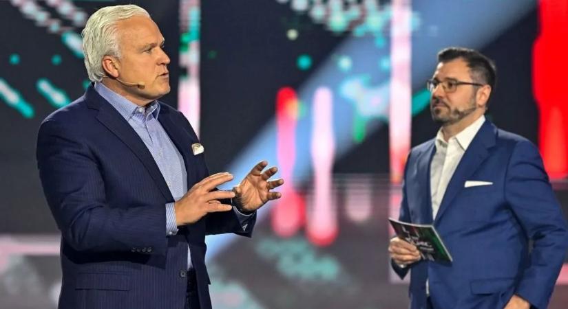 Hatalmas támogatás érkezett Orbán Viktornak