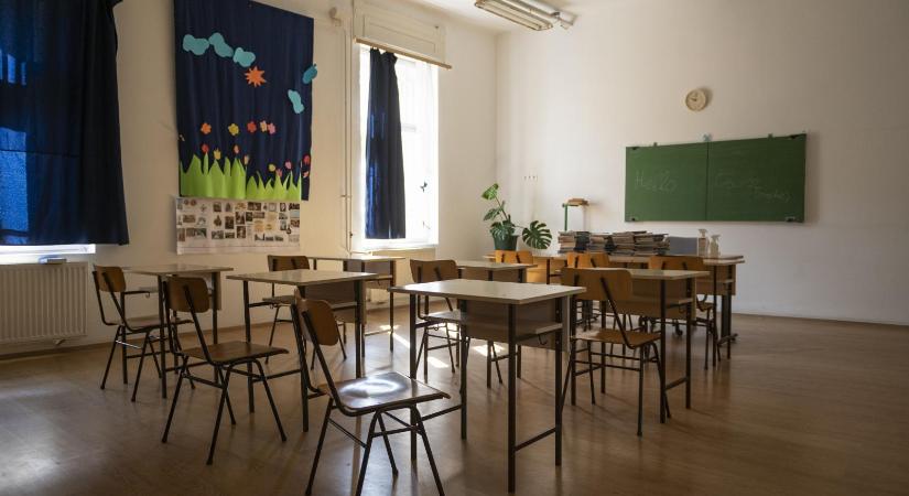 Sztrájkot hirdettek a NOKS-dolgozókért, van iskola, ahol ezt máris hazugsággal akadályoznák