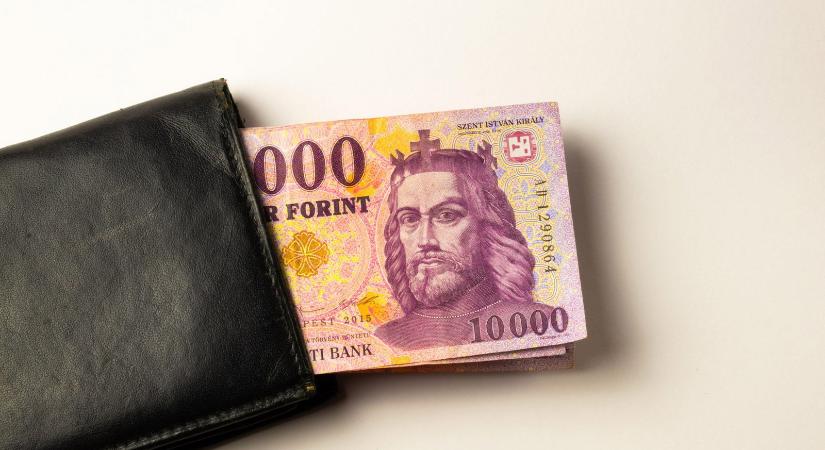 A magyarok kedvenc énekesnőjének a nyugdíja éhenhalni sem elég, újabb tragikus művészsors