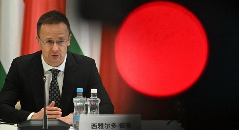 Ukrajna titkosszolgálati műveleti területté alakította át Magyarországot – Szijjártó azonnal reagált (VIDEÓ)
