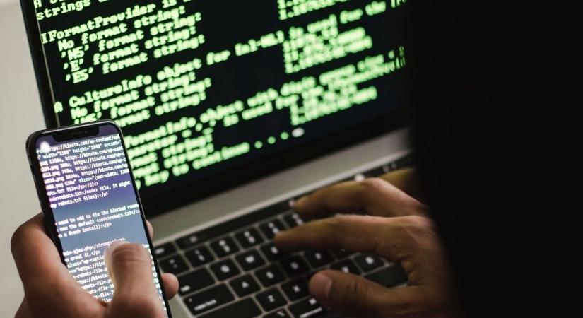 Veszélyben a bankszámlád? Figyelmeztetést adott ki a bank, csalók próbálnak adatokat szerezni