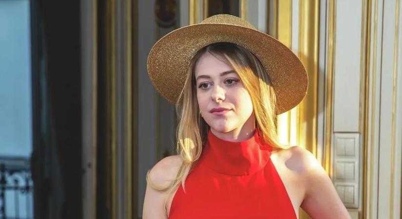 Ez igen: testhez simuló ruhában mutatta meg tökéletes alakját Schumacher Vanda