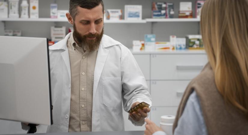Gyógyszerek felírása: megjelent az új rendelet, milliókat érint