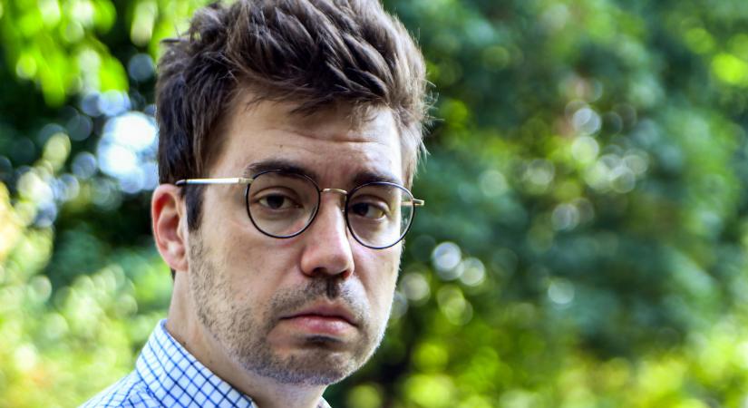 Panyi cáfolta a kémvádakat és meglebegtette, hogy magyar kormányzati és magángépeken készpénzt és drágaköveket hozhattak Oroszországból