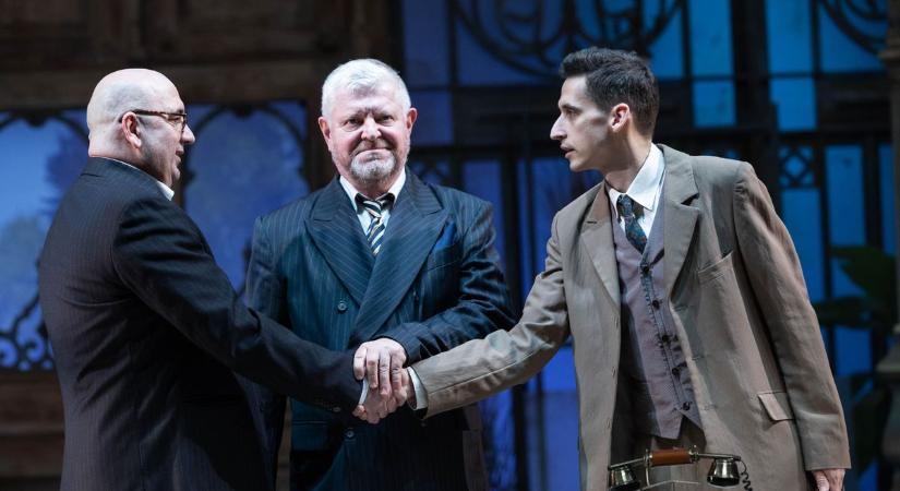 Az utolsó premier: a Rokonokkal zárul az évad a színházban (galéria)