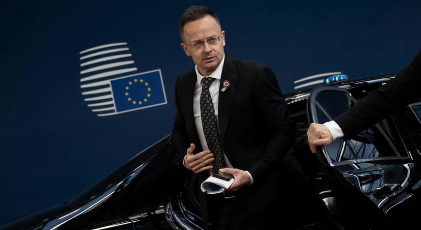 Szijjártó Péter: az ukránok műveleti területként tekintenek Magyarországra