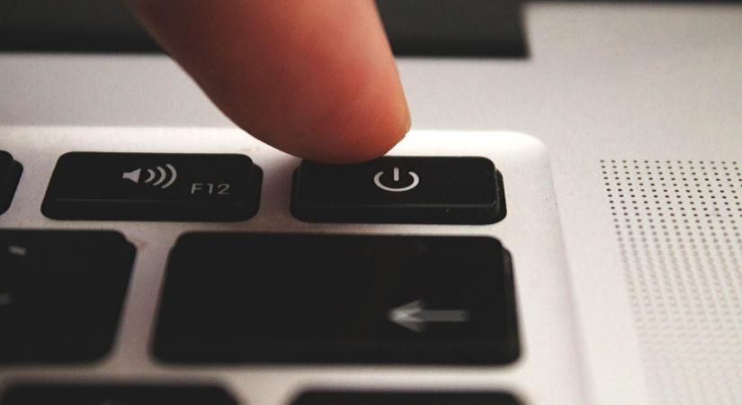 Kémügy – kiderítették, ki az egyik gyanúba keveredett tiszás informatikus