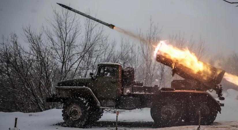 „Láttam az ablakból, hogy a házunk előtt csapott be az első rakéta”