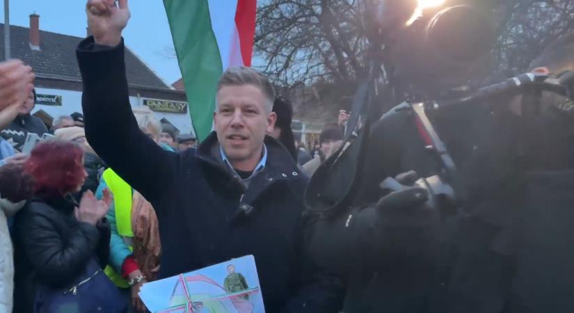 Magyar Péter: ne menjenek tiszások a Fidesz-gyűlésekre!